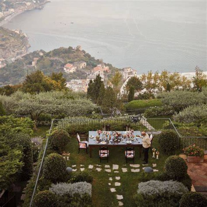 A Glimpse Into Love And Luxury