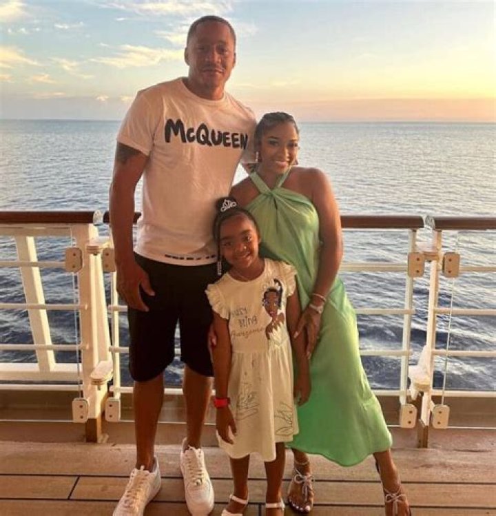 Age, Height, Wife, Kids, Net worth |