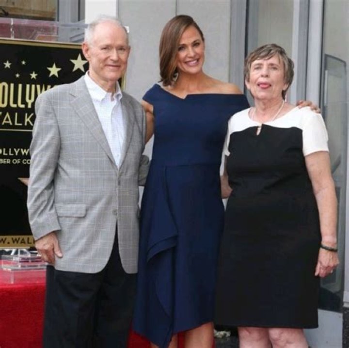 Discoveries About Jennifer Garner's Dad