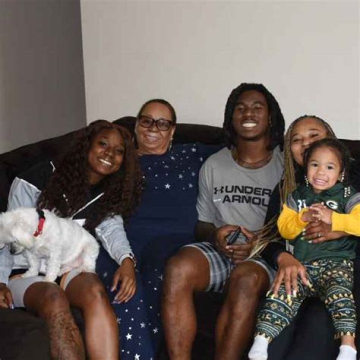 Does Jamaal Williams have wife or girlfriend?
