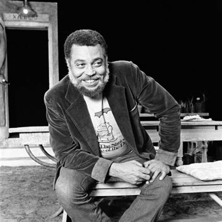 Matthew Earl Jones- Who is James Earl Jones' brother?