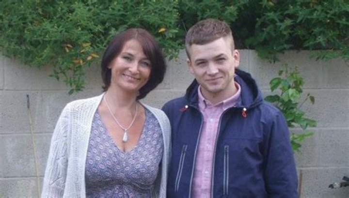 Meet David Egerton and Christina Tina Pound