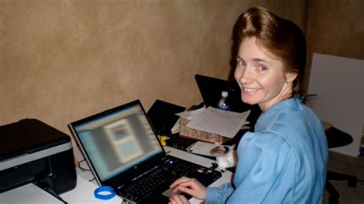 Naomi Jeffs: Meet Warren Jeffs' wife