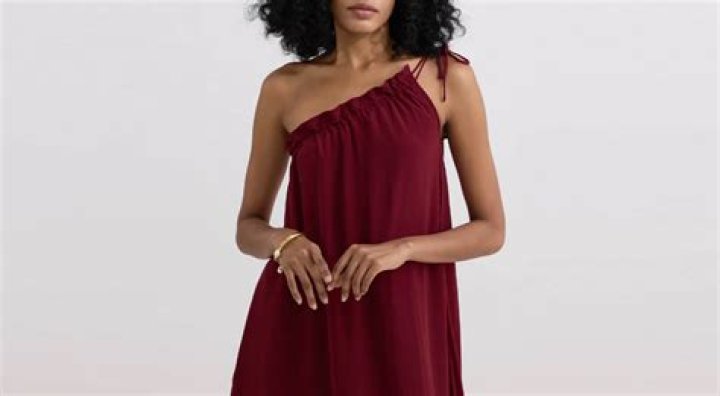 Sustainable Style And Feminine Elegance