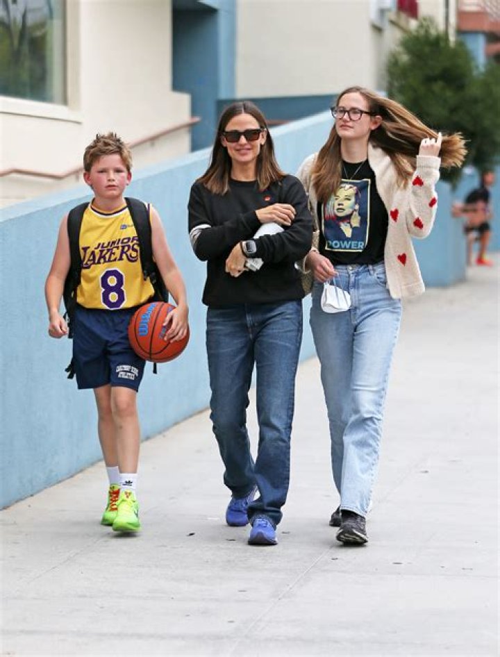 Unveiling Jennifer Garner's Connection To James: A Journey Of Discovery