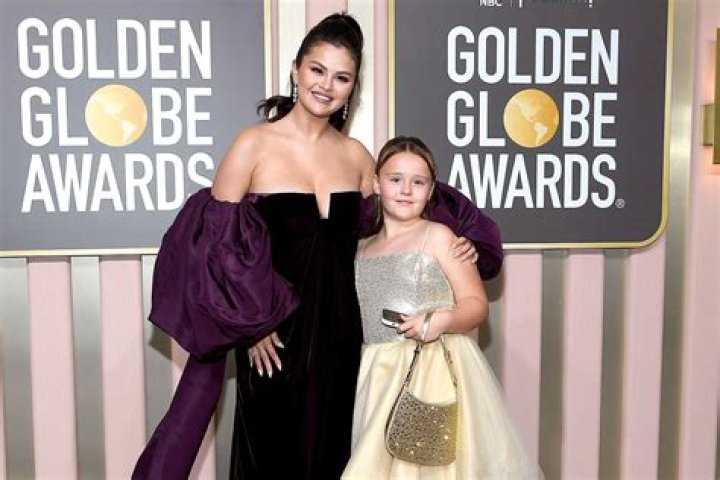 Unveiling The "Selena Gomez Pregnant" Rumors